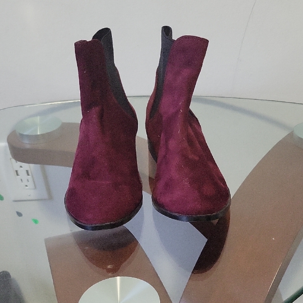 Elegant Burgundy Women's Ankle Boots